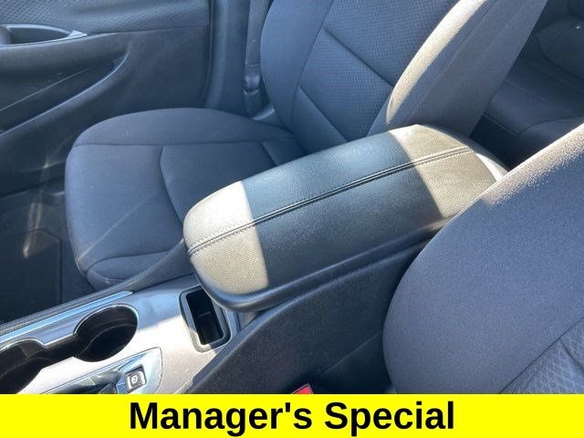 Chevrolet Malibu  2023