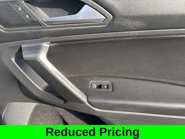 Volkswagen Tiguan  2021