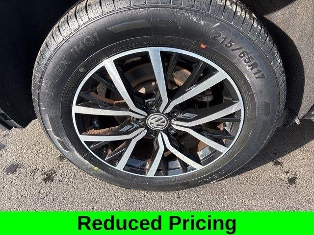 Volkswagen Tiguan  2021