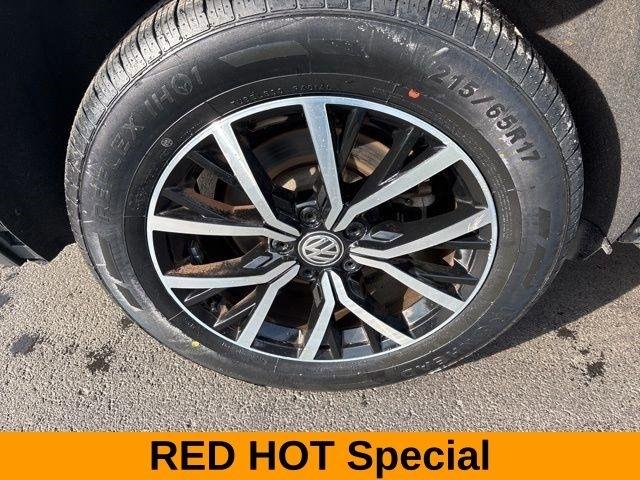 Volkswagen Tiguan  2021