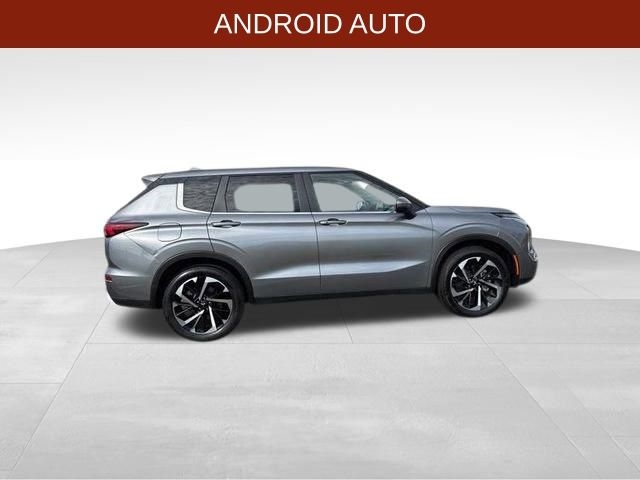 Mitsubishi Outlander SE 2024