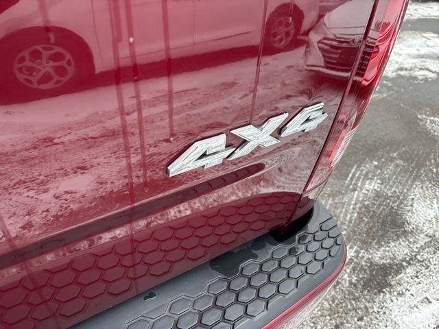 RAM 1500 Sport Crew Cab 4WD 2018