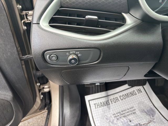 Chevrolet Malibu  2022