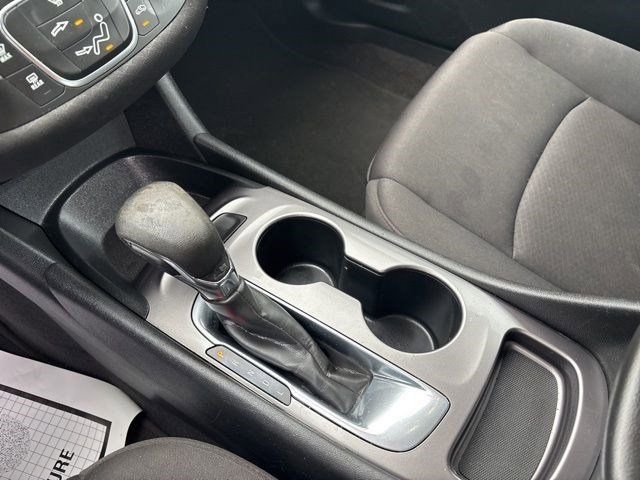 Chevrolet Malibu  2022