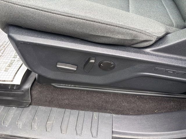 Ford F-150 XLT SuperCrew 4WD 2023