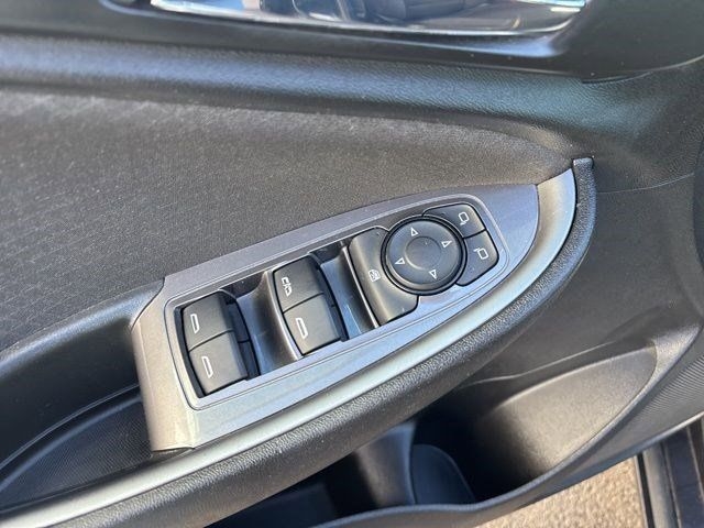 Chevrolet Malibu  2023