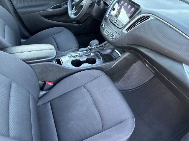 Chevrolet Malibu  2023