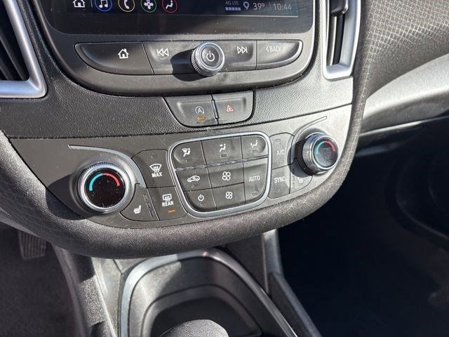 Chevrolet Malibu  2023