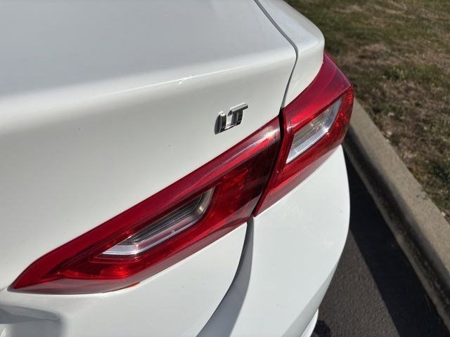 Chevrolet Malibu  2023