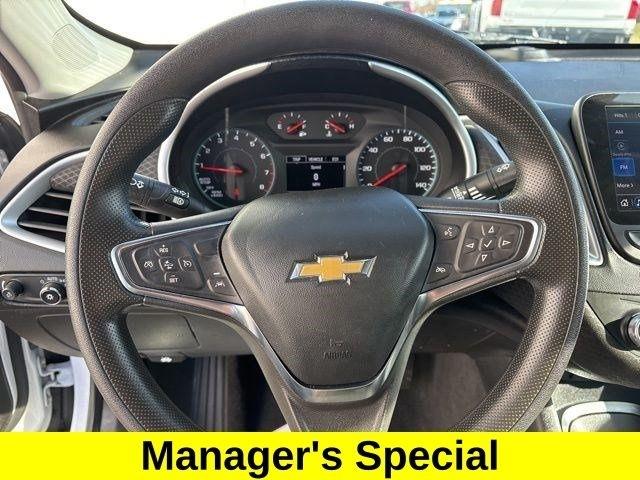 Chevrolet Malibu  2023