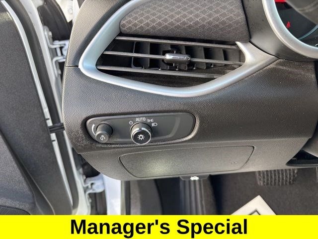 Chevrolet Malibu  2023