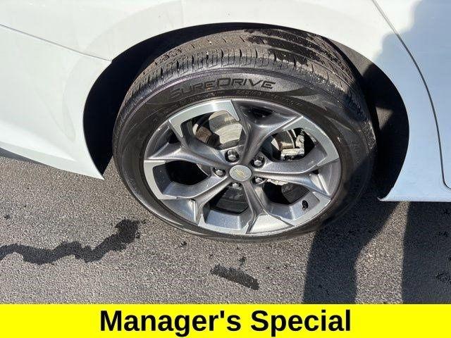 Chevrolet Malibu  2023