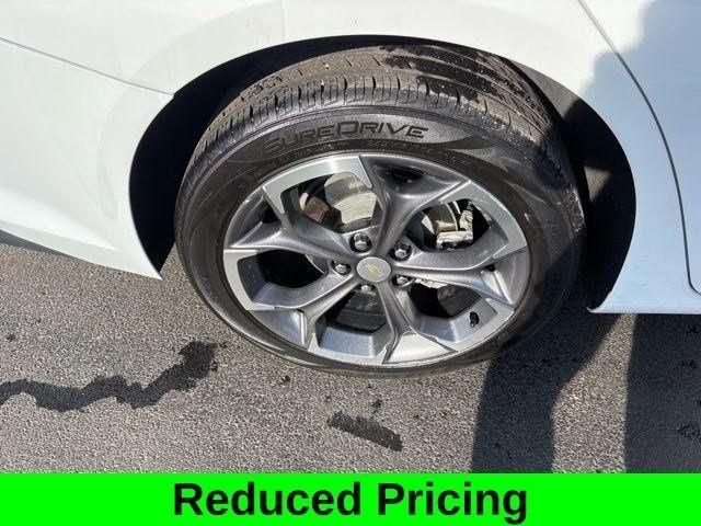 Chevrolet Malibu  2023