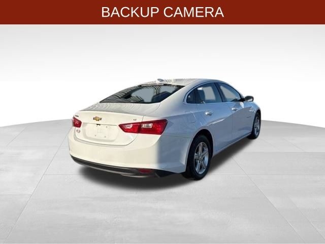 Chevrolet Malibu  2023