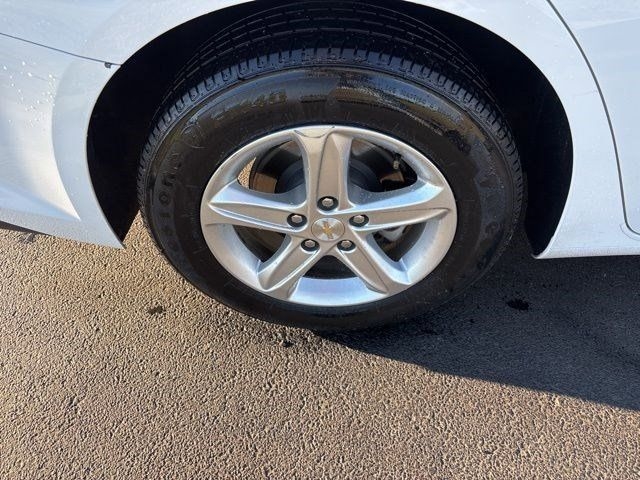 Chevrolet Malibu  2023