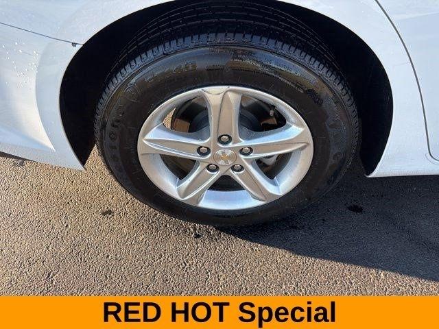 Chevrolet Malibu  2023