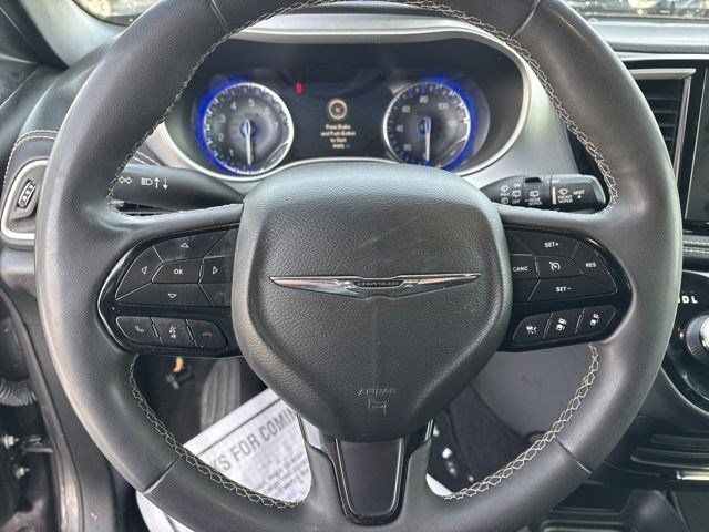 Chrysler Pacifica Touring 2022