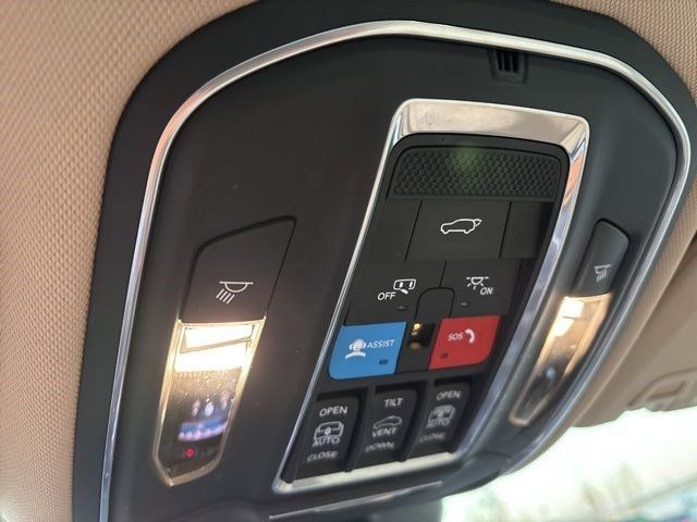 Jeep Grand Cherokee L Limited 4WD 2021