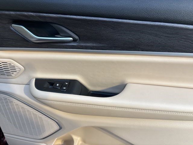 Jeep Grand Cherokee L Limited 4WD 2021