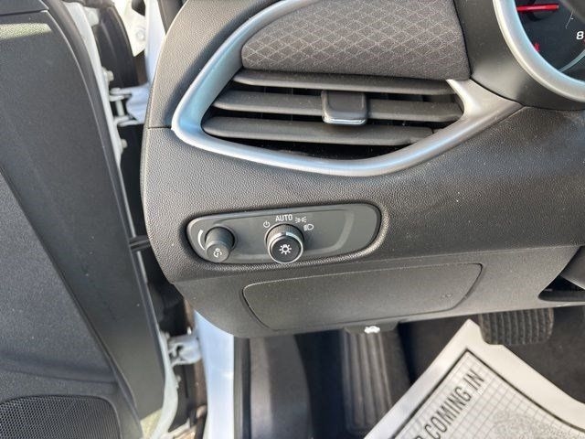 Chevrolet Malibu  2023