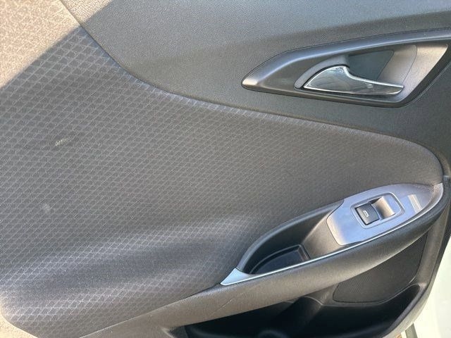 Chevrolet Malibu  2023