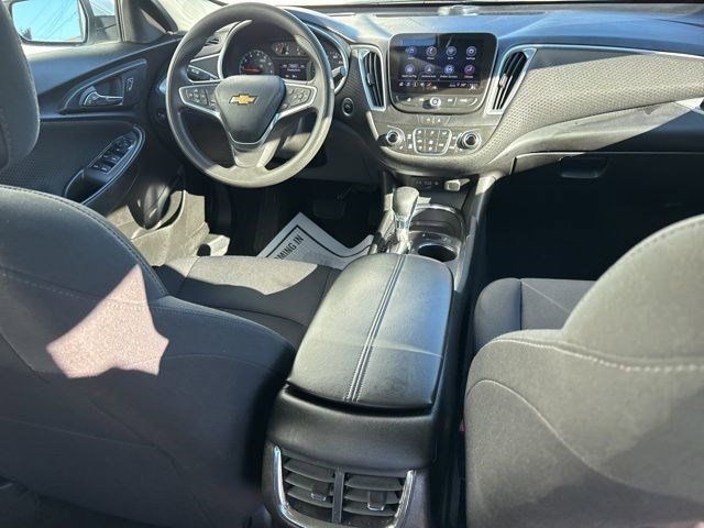 Chevrolet Malibu  2023