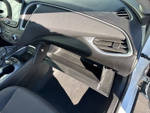 Chevrolet Malibu  2023