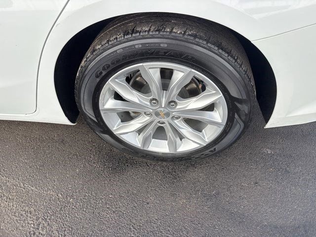 Chevrolet Malibu  2023