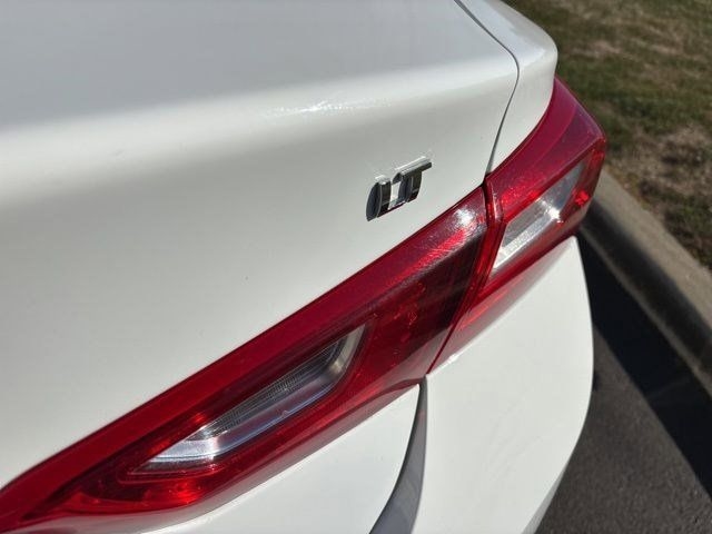 Chevrolet Malibu  2023