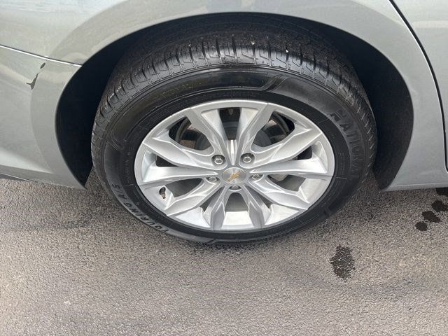 Chevrolet Malibu  2023