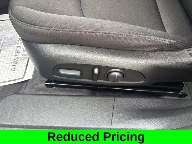 Chevrolet Malibu  2023