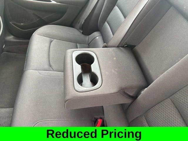 Chevrolet Malibu  2023