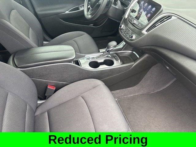 Chevrolet Malibu  2023