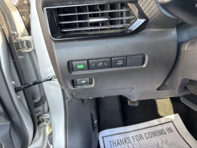 Nissan Sentra SV 2023