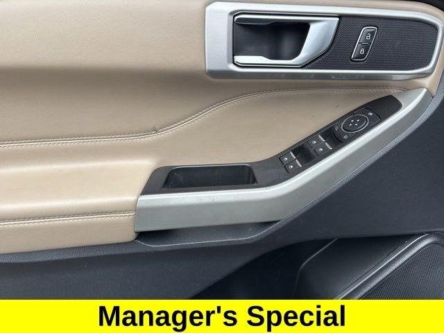 Ford Explorer XLT 4WD 2022