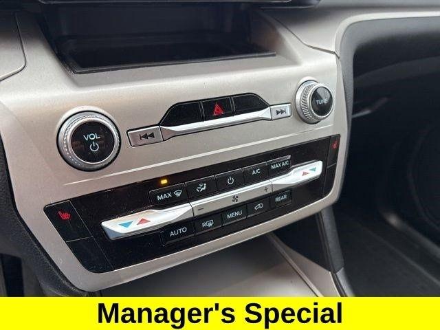 Ford Explorer XLT 4WD 2022