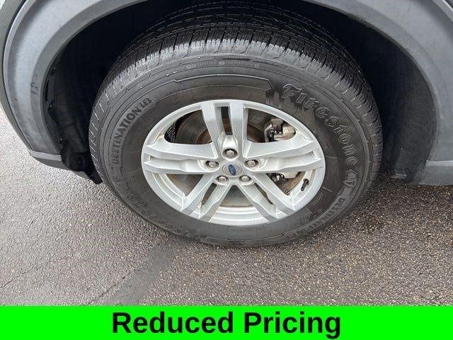 Ford Explorer XLT 4WD 2022