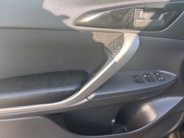 Mitsubishi Eclipse Cross  2024