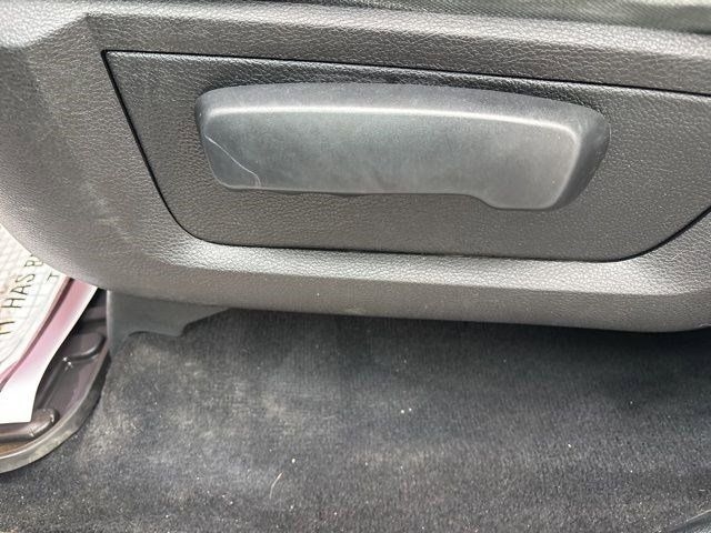 RAM 1500 SLT Crew Cab 4WD 2017