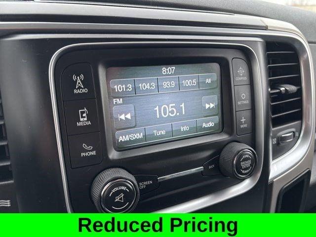 RAM 1500 SLT Crew Cab 4WD 2017