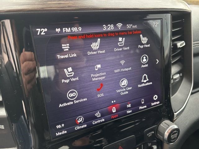 RAM 1500 Laramie Crew Cab 4WD 2020