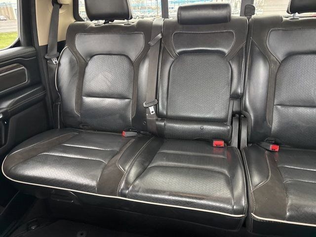 RAM 1500 Laramie Crew Cab 4WD 2020