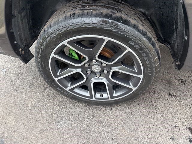 RAM 1500 Laramie Crew Cab 4WD 2020