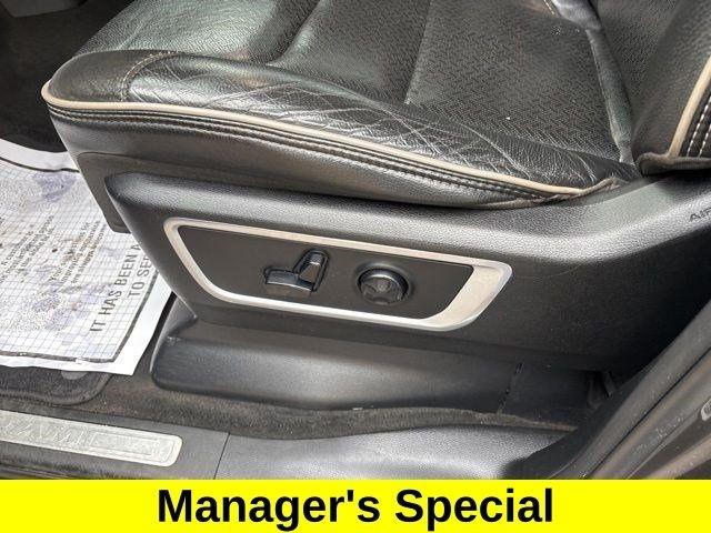 RAM 1500 Laramie Crew Cab 4WD 2020