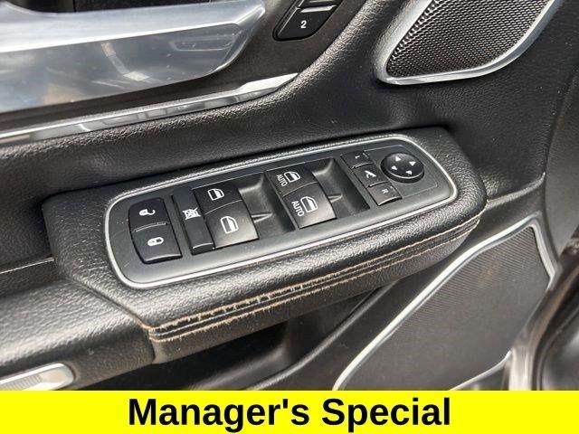 RAM 1500 Laramie Crew Cab 4WD 2020