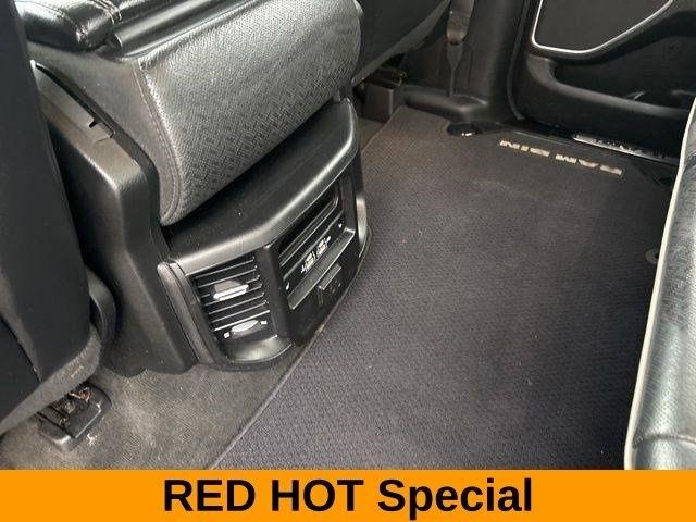 RAM 1500 Laramie Crew Cab 4WD 2020