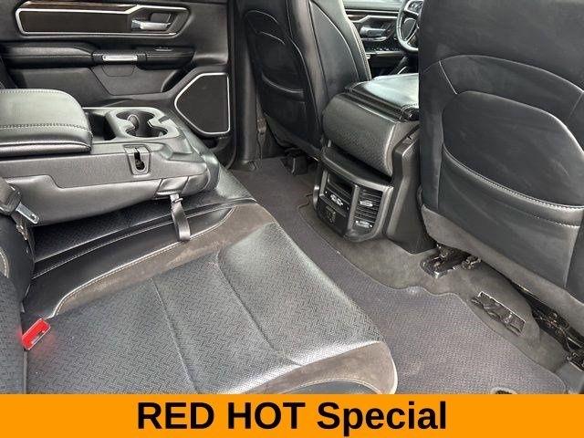 RAM 1500 Laramie Crew Cab 4WD 2020