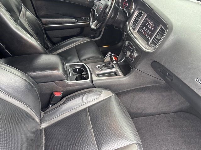 Dodge Charger SXT 2021