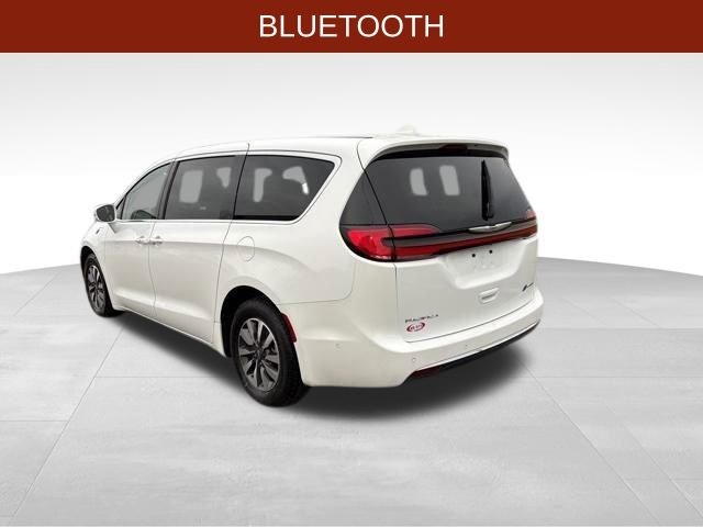 Chrysler Pacifica Hybrid Touring L 2022