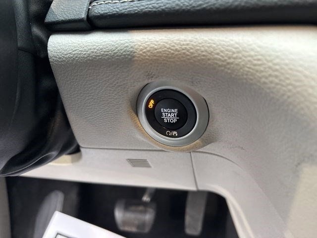 Chrysler Pacifica Hybrid Touring L 2022